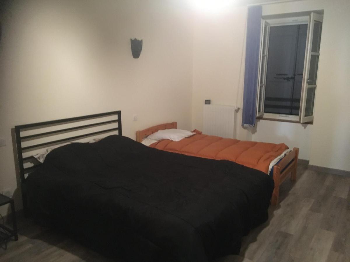 Chambre Familiale Chez L Habitant Loriol-sur-Drome Exterior photo